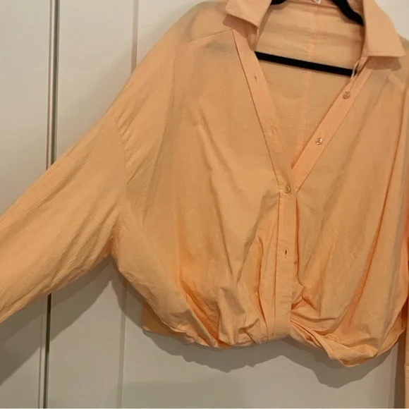Mable Mariah Cropped Twist Hem Collared Button Up Blouse in Orange Cream - Picture 3 of 8